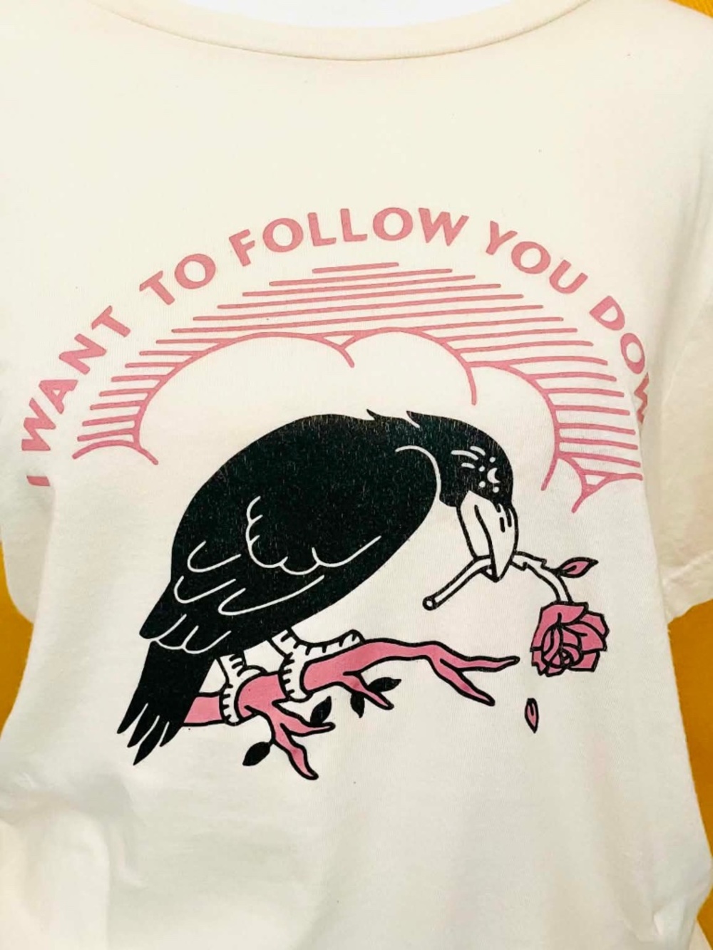 Graphic Tee T-Shirt Top – Crow and Rose Print Emo Goth S